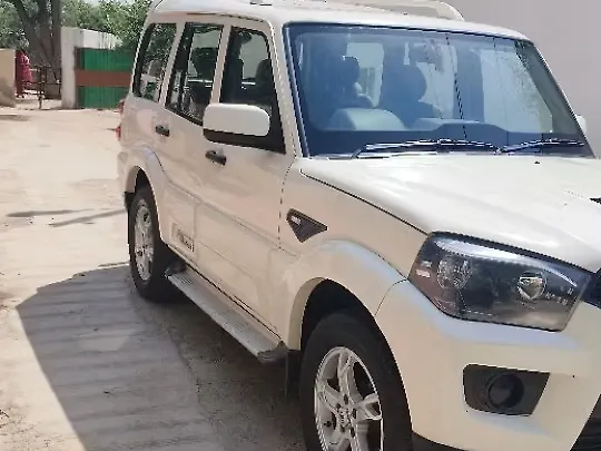 Used Mahindra Scorpio 2021 S5 2WD 7 STR in Agra Used Mahindra Scorpio 2021 S5 2WD 7 STR in Agra
