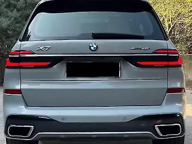 Used BMW X7 xDrive40d M Sport in Mumbai