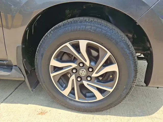 Used Toyota Innova Crysta [2020-2023] GX 2.4 AT 7 STR in Mumbai