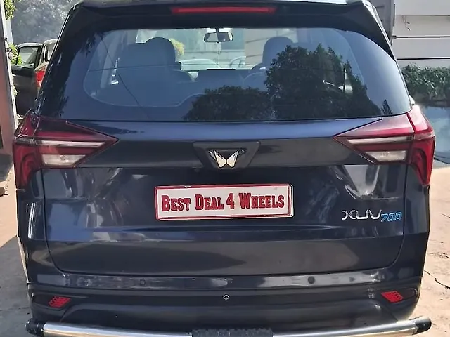 Used Mahindra Old Generation XUV700 MX 2WD Diesel 2.2L Turbo Manual 7 STR in Lucknow