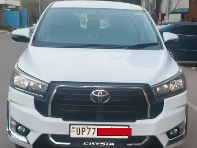 Used 2017 Toyota Innova Crysta in Kanpur