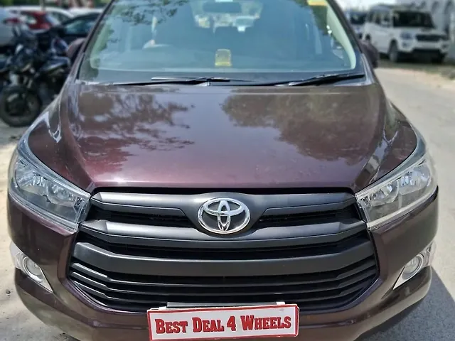 Used 2016 Toyota Innova Crysta in Lucknow Used 2016 Toyota Innova Crysta in Lucknow