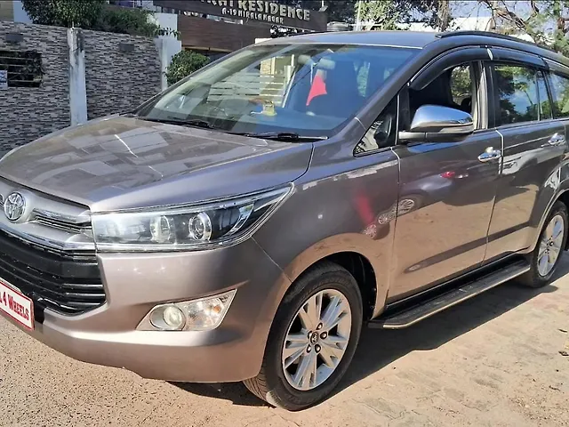 Used Toyota Innova Crysta [2016-2020] 2.4 Z 7 STR in Lucknow