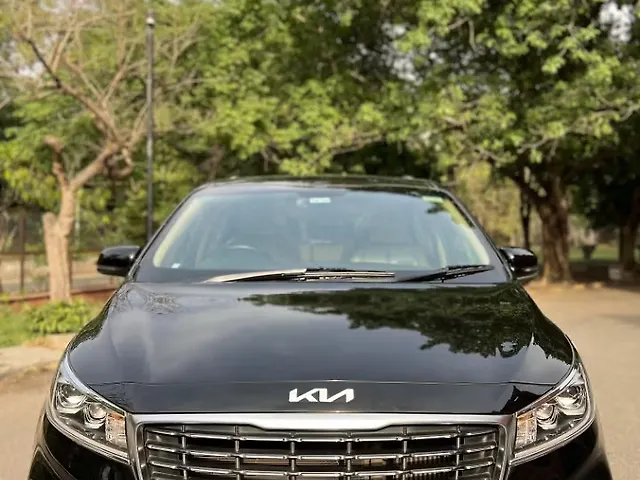 Used 2022 Kia Carnival in Delhi Used 2022 Kia Carnival in Delhi