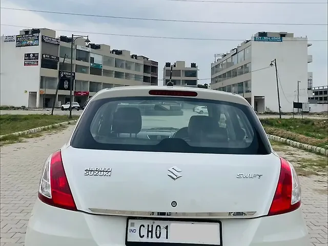 Used Maruti Suzuki Swift [2014-2018] Lxi (O) [2014-2017] in Chandigarh