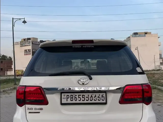 Used Toyota Fortuner [2012-2016] 3.0 4x2 AT in Chandigarh