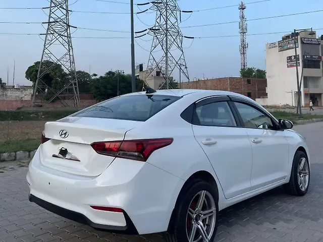 Used Hyundai Verna [2017-2020] E 1.6 CRDi [2017-2018] in Chandigarh