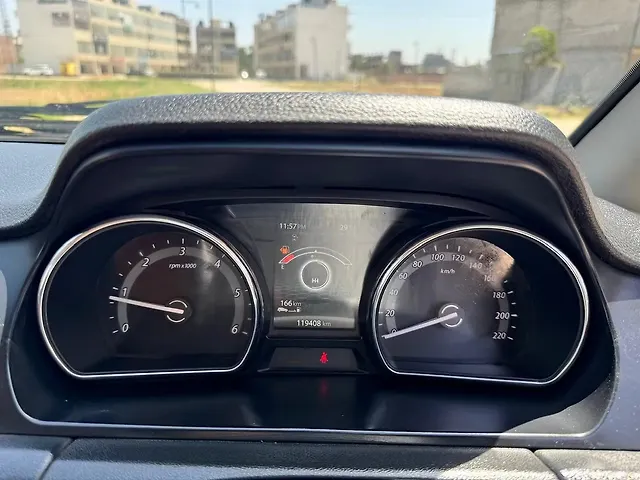 Used Tata Hexa [2017-2019] XE 4x2 7 STR in Mohali