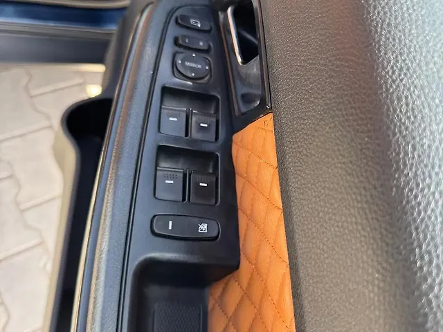 Used Tata Hexa [2017-2019] XE 4x2 7 STR in Mohali
