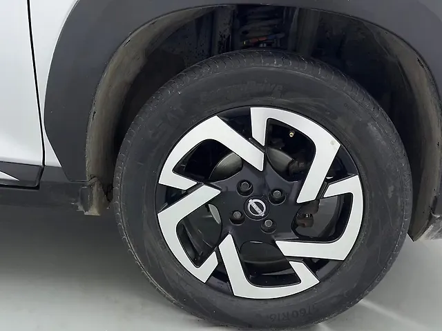 Used Nissan Magnite [2020-2024] XV Premium Turbo CVT in Ghaziabad