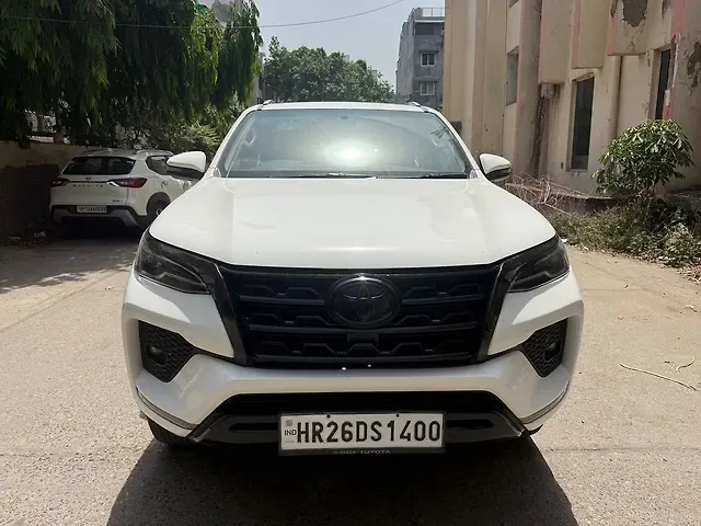 Used 2018 Toyota Fortuner in Delhi