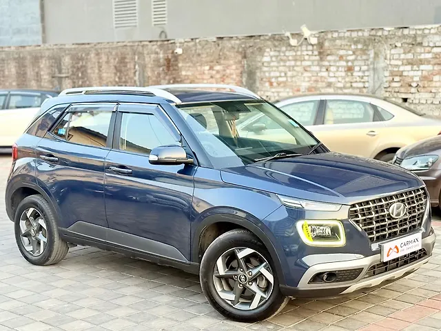 Used 2020 Hyundai Venue in Surat Used 2020 Hyundai Venue in Surat