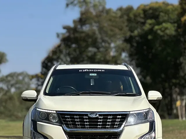 Used 2018 Mahindra XUV500 in Surat