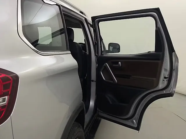 Used Mahindra Scorpio N Z8 L Petrol MT 7 STR [2022] in Bangalore