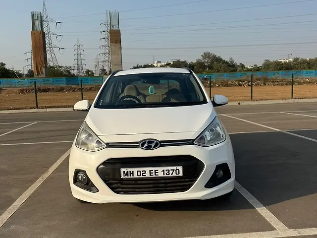 Used 2016 Hyundai Grand i10 in Mumbai