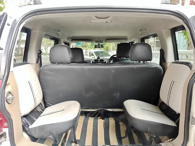 Used Mahindra TUV300 [2015-2019] T10 Dual Tone in Nagpur
