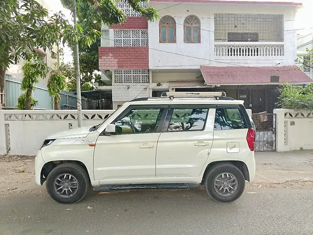 Used Mahindra TUV300 [2015-2019] T10 Dual Tone in Nagpur