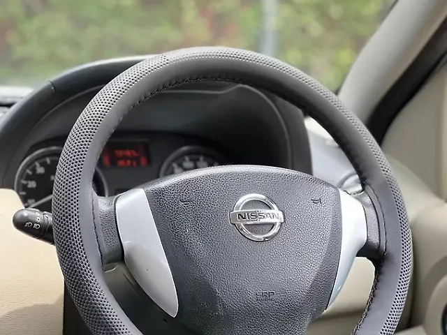 Used Nissan Terrano [2013-2017] XL (D) in Surat