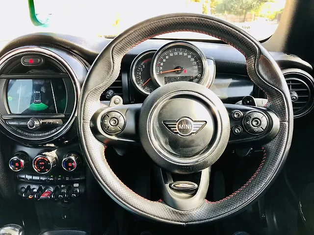 Used Mini Cooper Convertible S in Delhi Used Mini Cooper Convertible S in Delhi