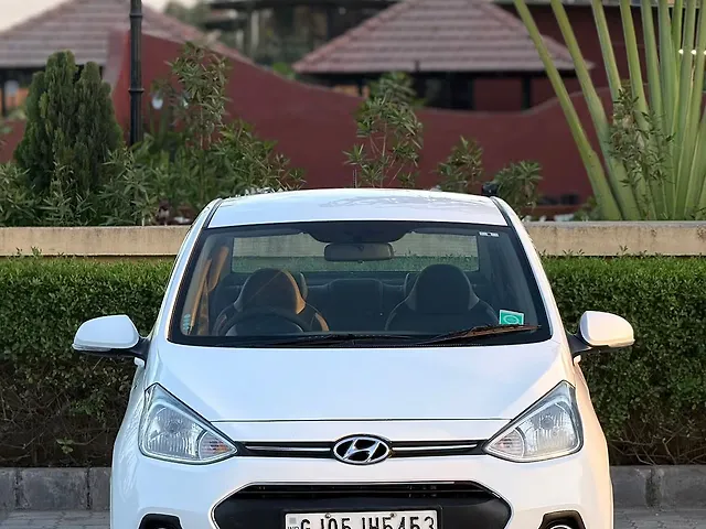 Used 2014 Hyundai Xcent in Surat