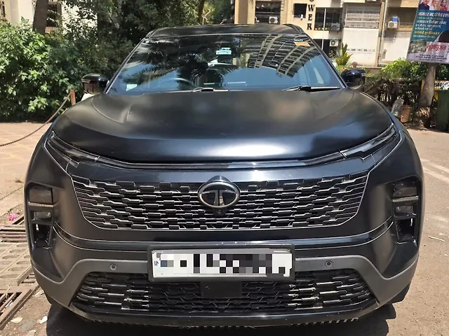 Used 2025 Tata Safari in Mumbai