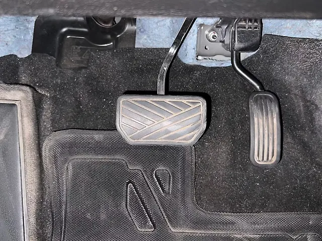 Used Maruti Suzuki Grand Vitara Alpha Plus Intelligent Hybrid eCVT [2023-2025] in Bangalore