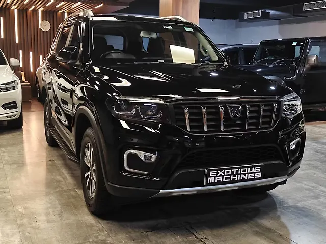 Used Mahindra Scorpio N Z8 S 2WD Diesel 2.2L Turbo Manual 7 STR in Lucknow
