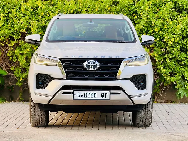 Used 2025 Toyota Fortuner in Ahmedabad Used 2025 Toyota Fortuner in Ahmedabad