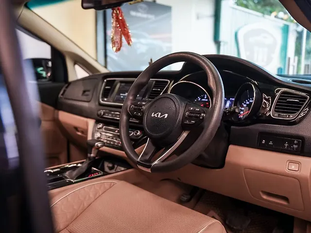 Used Kia Carnival [2020-2023] Limousine 7 STR in Delhi