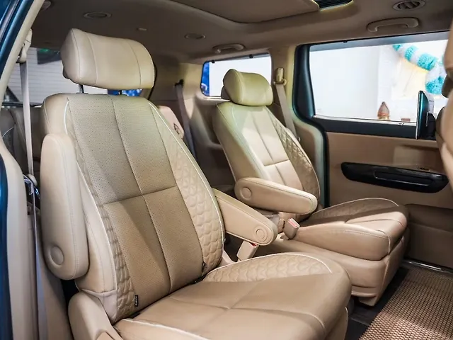 Used Kia Carnival [2020-2023] Limousine 7 STR in Delhi
