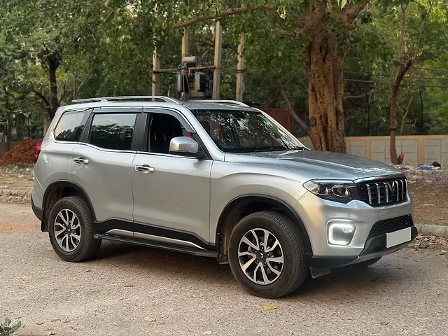 Used Mahindra Scorpio N Z8 L 2WD Petrol 2.0L Turbo Automatic 7 STR in Delhi