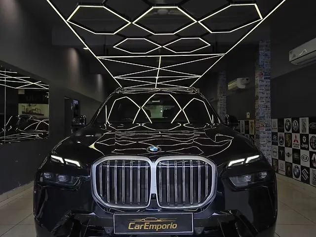 Used 2023 BMW X7 in Delhi