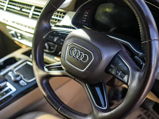 Used Audi Q7 [2015-2020] 45 TFSI Technology Pack in Delhi