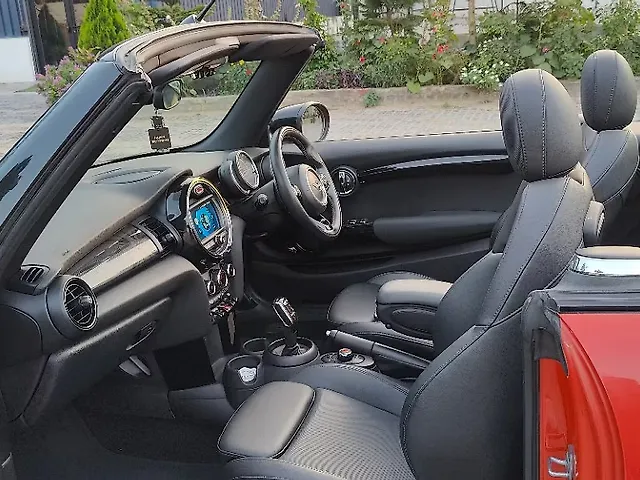 Used Mini Cooper Convertible S in Delhi