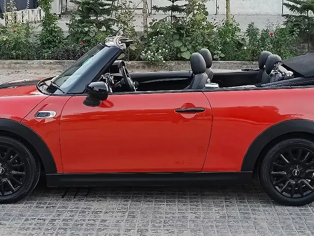 Used Mini Cooper Convertible S in Delhi
