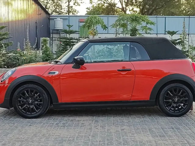 Used Mini Cooper Convertible S in Delhi