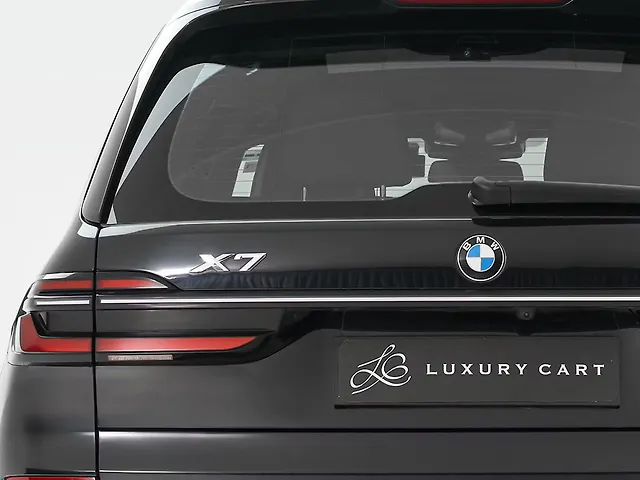 Used BMW X7 xDrive40i M Sport in Ahmedabad