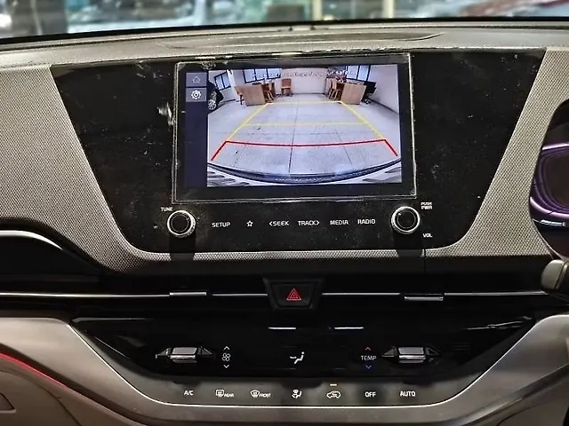 Used Kia Carens Prestige Plus 1.5 Diesel MT 7 STR [2024-2025] in Mumbai