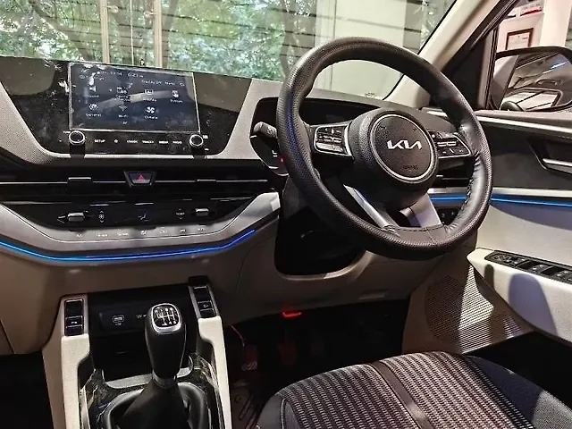 Used Kia Carens Prestige Plus 1.5 Diesel MT 7 STR [2024-2025] in Mumbai