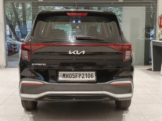 Used Kia Carens Prestige Plus 1.5 Diesel MT 7 STR [2024-2025] in Mumbai