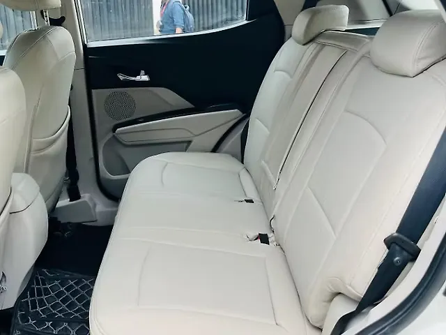 Used Mahindra XUV300 [2019-2024] W8 1.2 Petrol in Guwahati