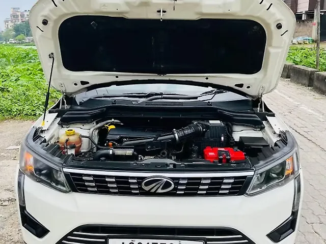 Used Mahindra XUV300 [2019-2024] W8 1.2 Petrol in Guwahati