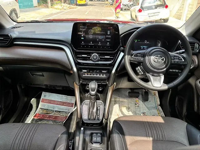Used Toyota Urban Cruiser Hyryder V Hybrid [2023-2025] in Bangalore