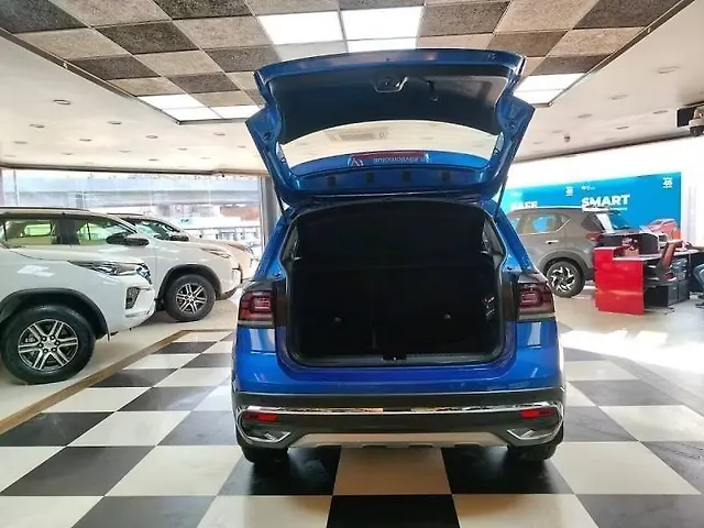 Used Volkswagen Taigun [2023-2026] Highline 1.0 TSI AT [2023-2024] in Bangalore