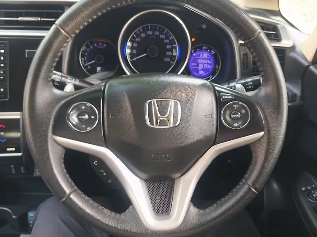 Used Honda Jazz ZX CVT in Mumbai Used Honda Jazz ZX CVT in Mumbai