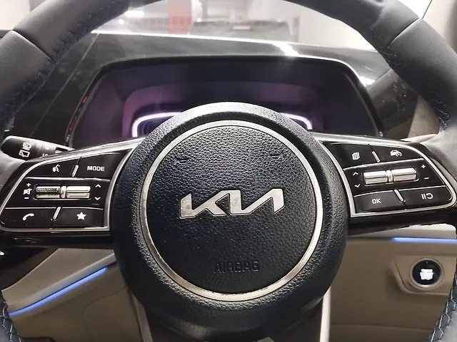 Used Kia Carens [2022-2023] Luxury Plus 1.5 Diesel 7 STR in Ahmedabad