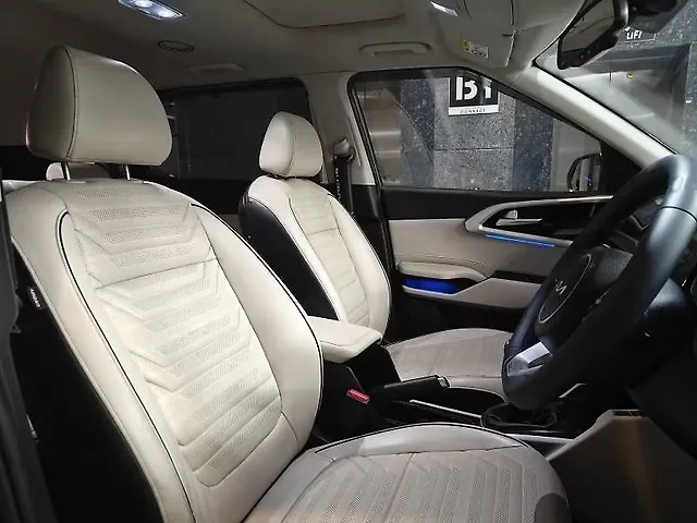 Used Kia Carens [2022-2023] Luxury Plus 1.5 Diesel 7 STR in Ahmedabad