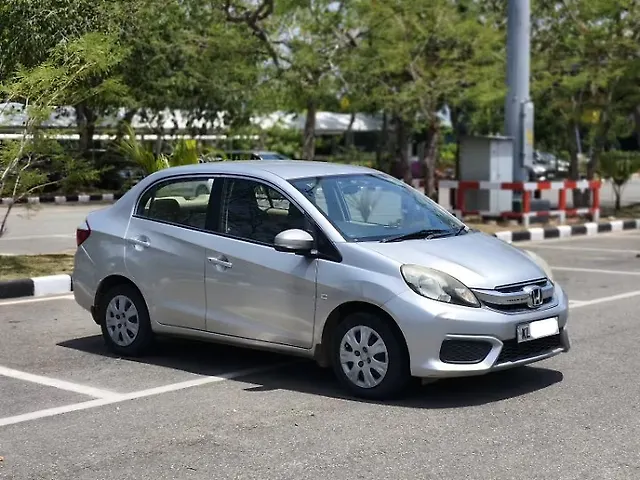 Used Honda Amaze [2016-2018] 1.2 S i-VTEC Opt in Thiruvananthapuram
