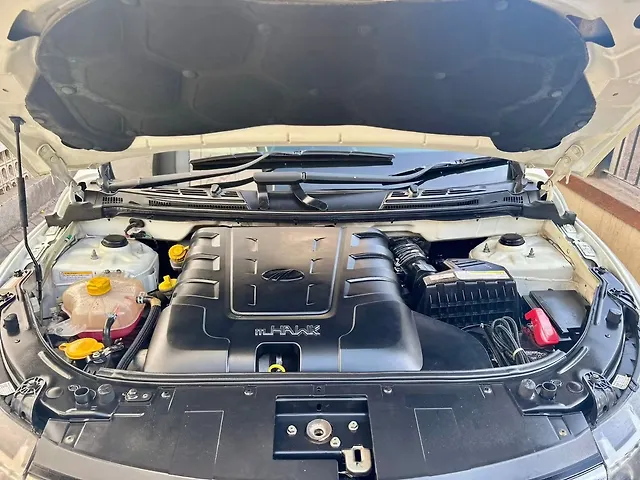 Used Mahindra XUV500 W7 AT [2018-2020] in Mumbai