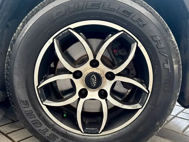 Used Mahindra XUV500 W7 AT [2018-2020] in Mumbai